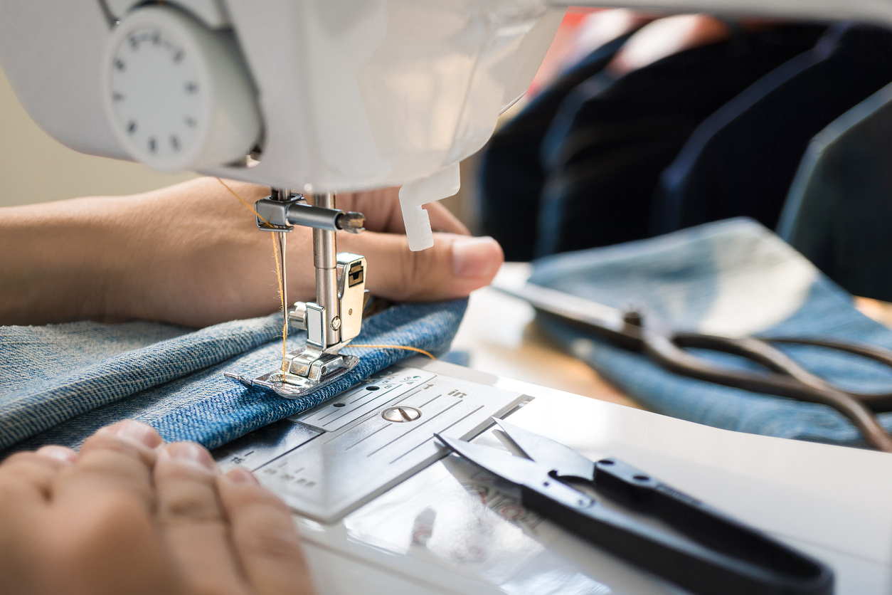 sewing machine | Highlands Ranch tailors